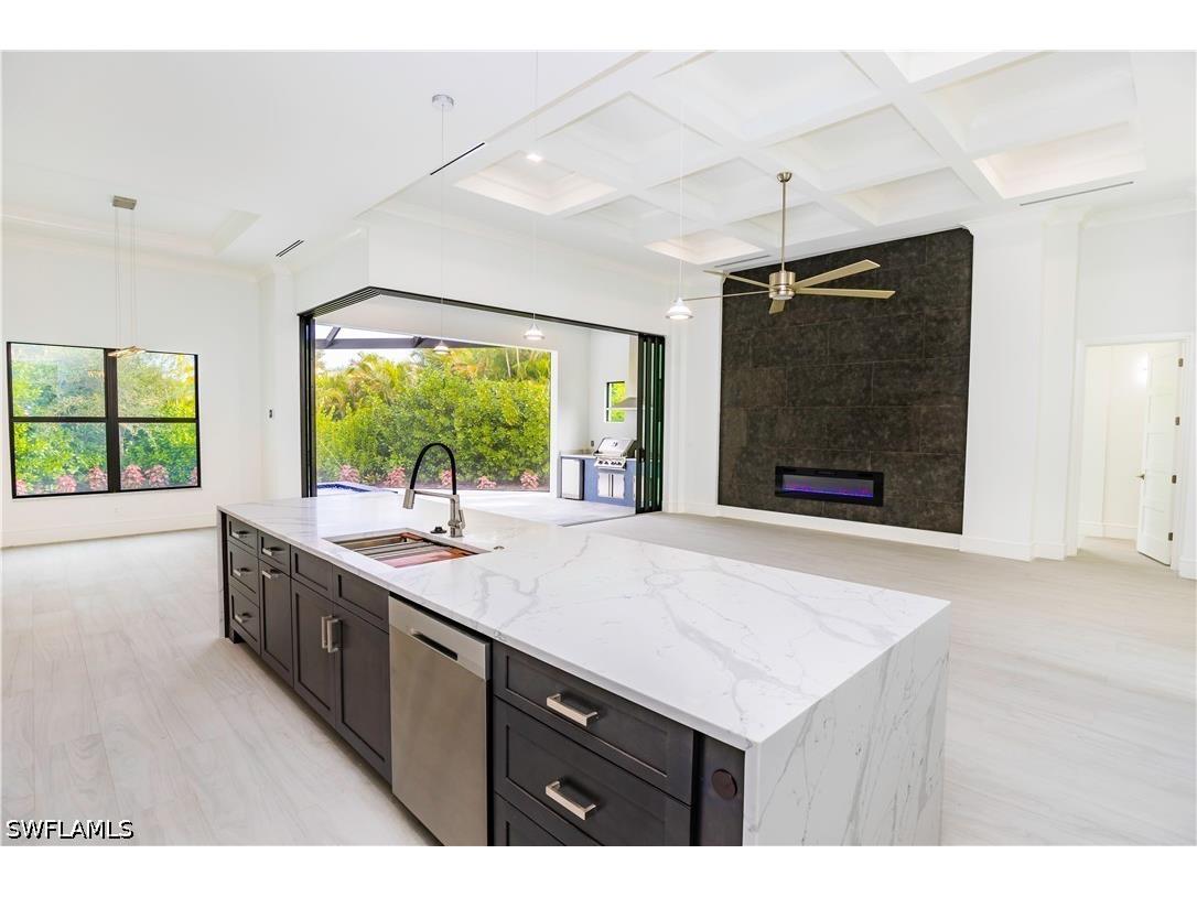 231 Legacy Court Naples FL 34110 226016100 image9