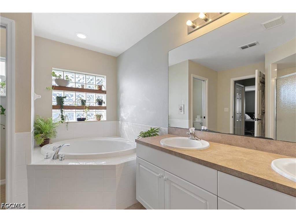 231 NW 26th Avenue Cape Coral FL 33993 2026014464 image11