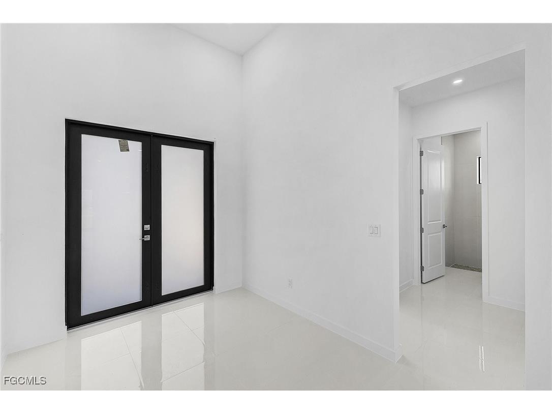 231 NW 27th Avenue Cape Coral FL 33993 2025016963 image10