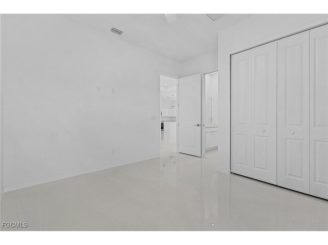 231 NW 27th Avenue Cape Coral FL 33993 2025016963 image13