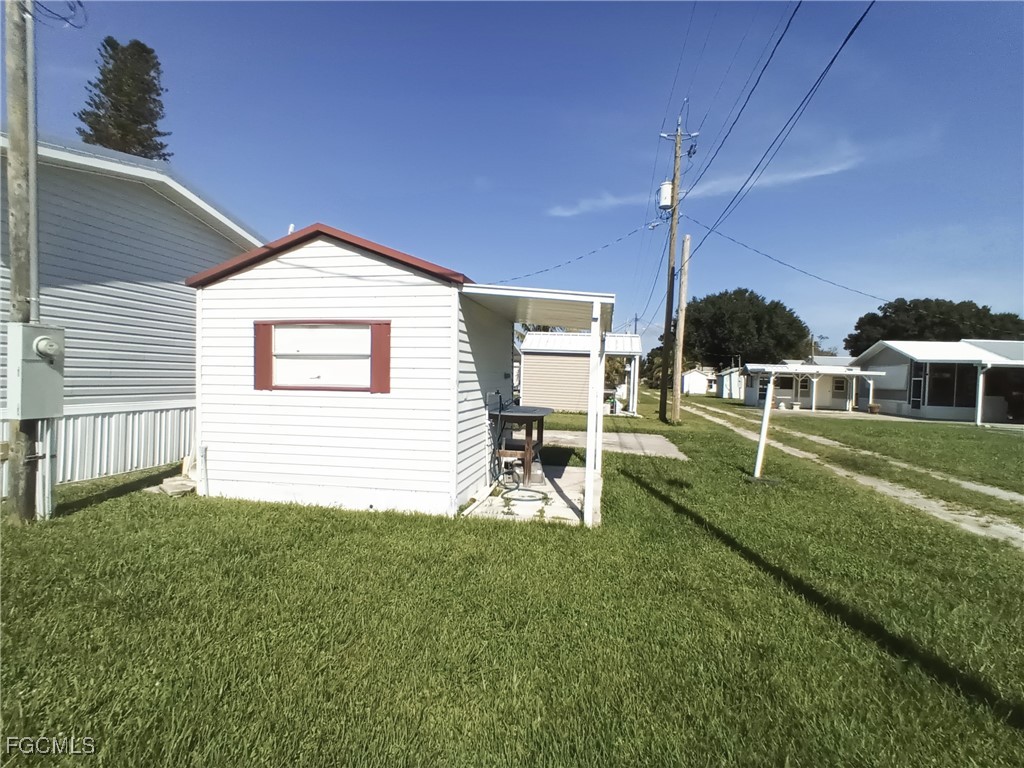 231 Palm Avenue NW Moore Haven FL 33471 2025008215 image19