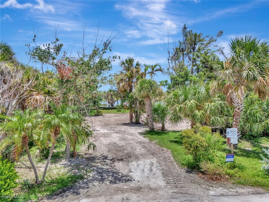 231 Palm Lake Drive Sanibel FL 33957 2025004330 image8