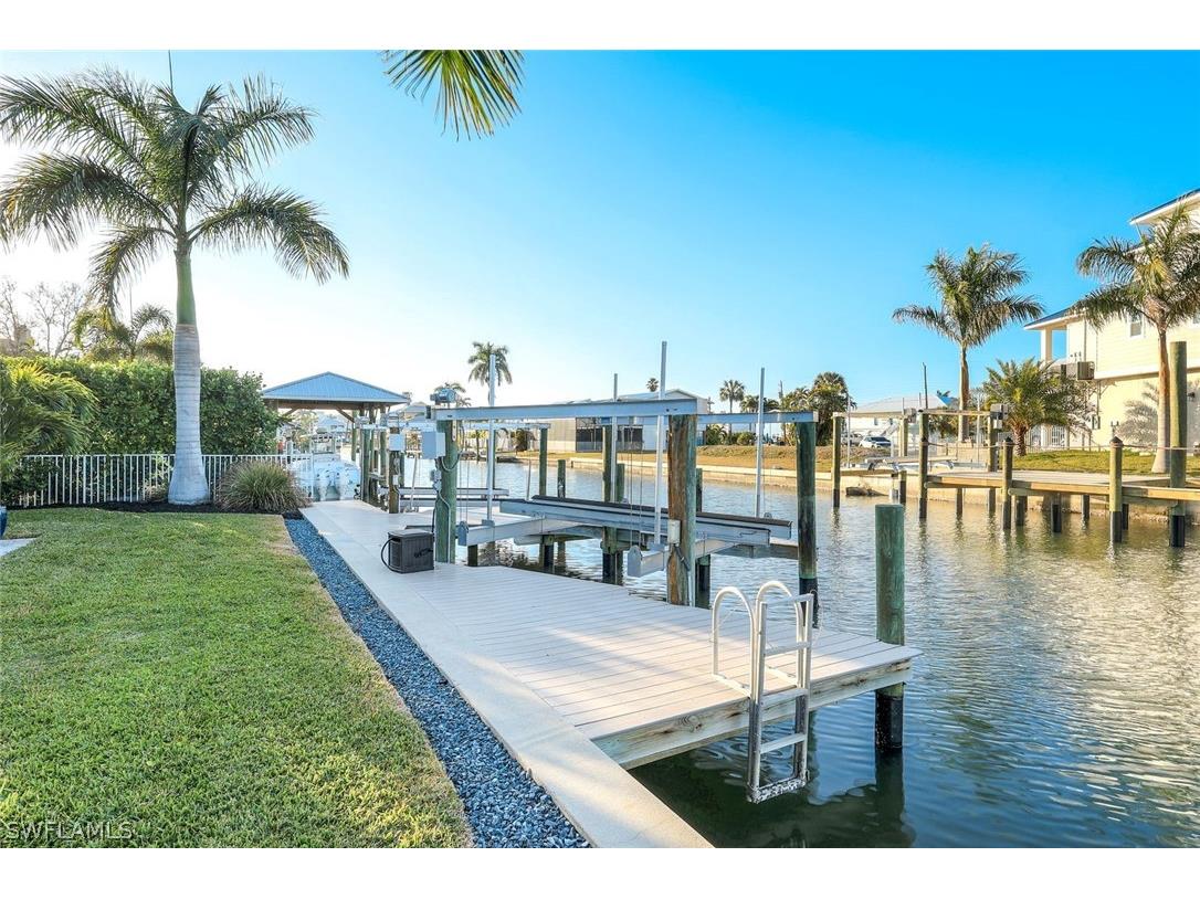 231 Sterling Avenue Fort Myers Beach FL 33931 226007511 image41