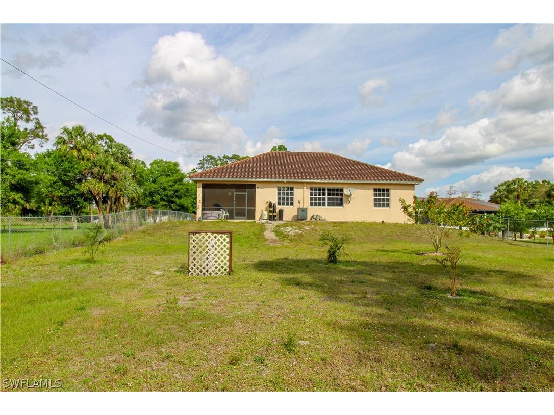 2310 2nd Avenue SE Naples FL 34117 226011744 image43