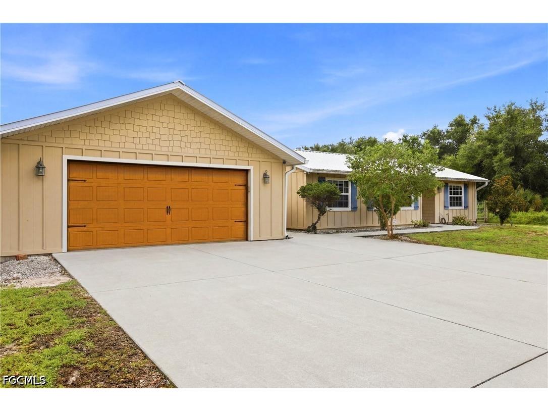 2310 Abbott Avenue Alva FL 33920 2026026557 image45