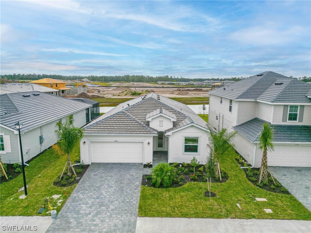 2310 Avocado Lane Naples FL 34120 223093094 image1
