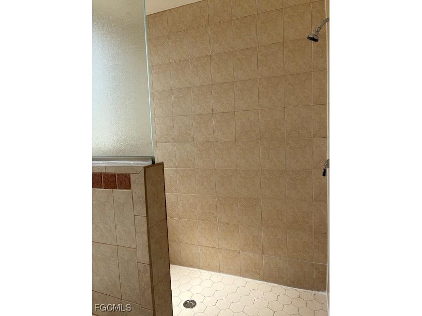 2310 First Street #703 Fort Myers FL 33901 2025016385 image15