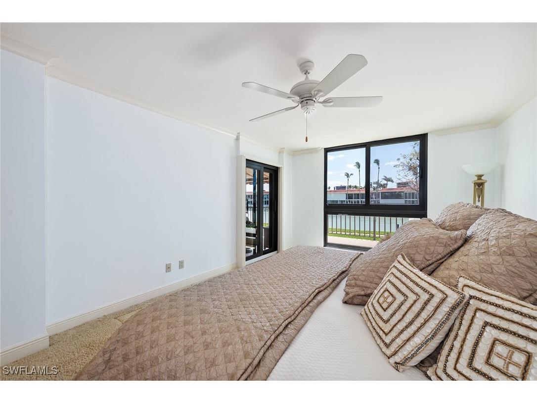 2310 Gulf Shore Boulevard N #112 Naples FL 34103 225039410 image14