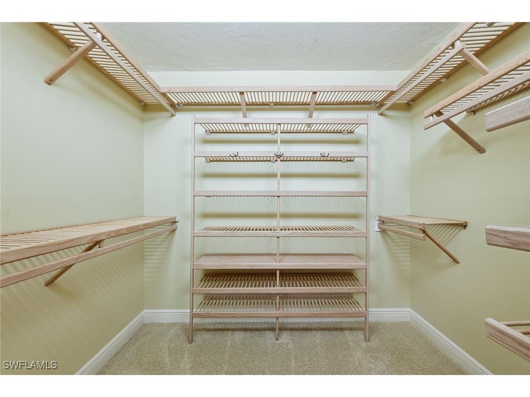 2310 Gulf Shore Boulevard N #112 Naples FL 34103 225039410 image18