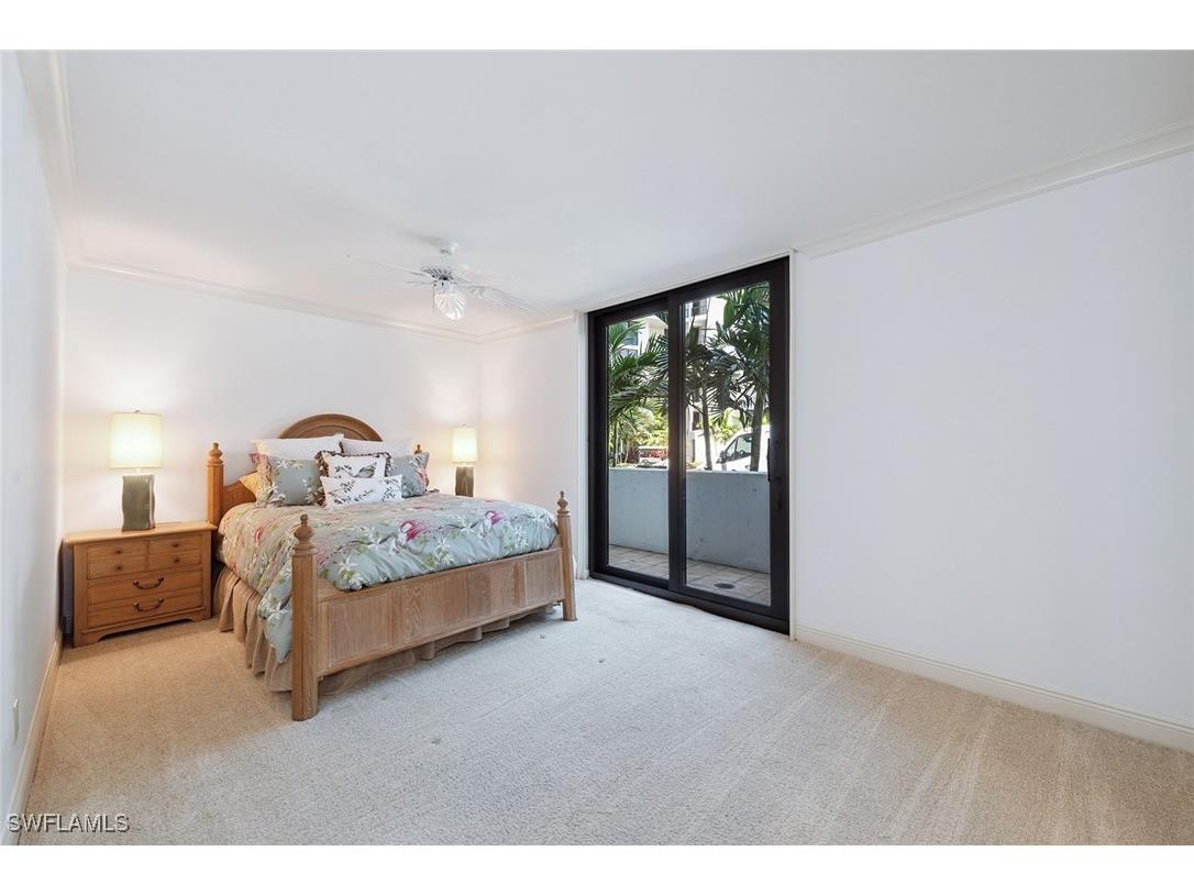 2310 Gulf Shore Boulevard N #112 Naples FL 34103 225039410 image19
