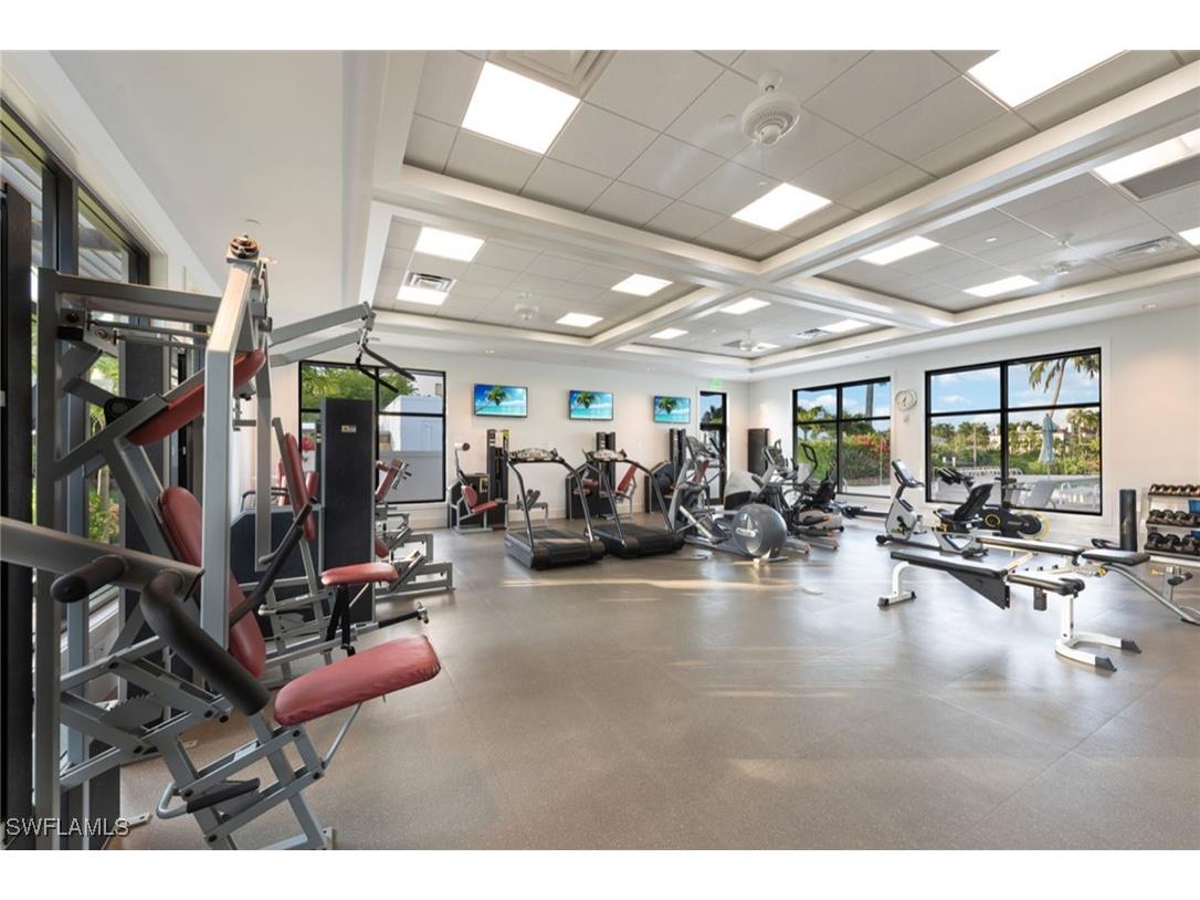 2310 Gulf Shore Boulevard N #112 Naples FL 34103 225039410 image28