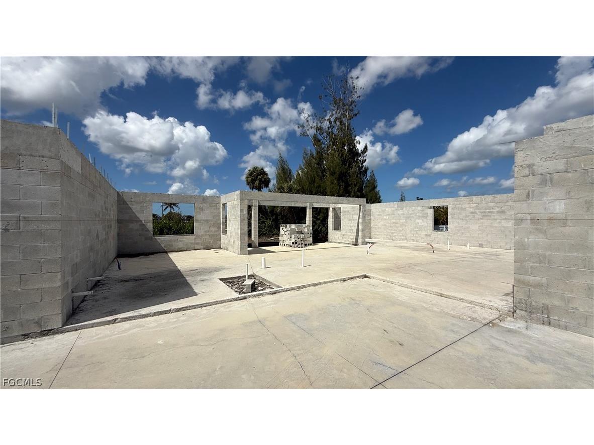 2310 NW 35th Place Cape Coral FL 33993 2026001296 image5