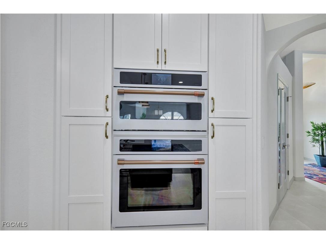 2310 SW 43rd Terrace Cape Coral FL 33914 2025014142 image11