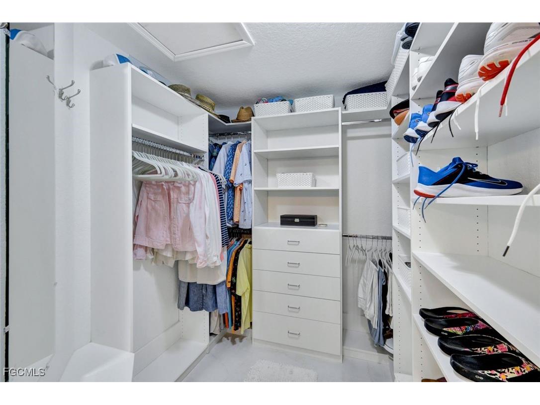 2310 SW 43rd Terrace Cape Coral FL 33914 2025014142 image25