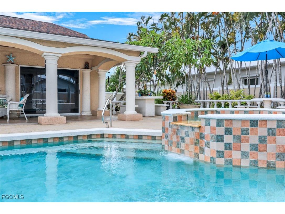 2310 SW 53rd Street Cape Coral FL 33914 2025002815 image32