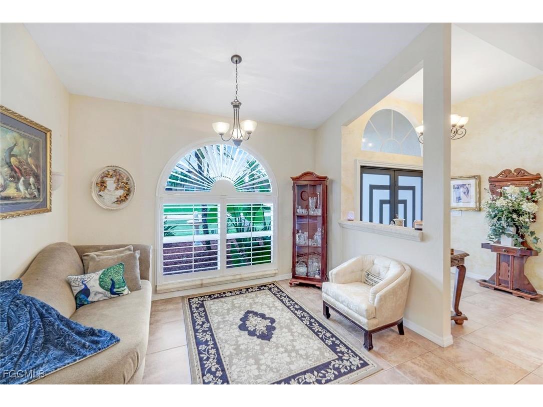 2310 SW 53rd Street Cape Coral FL 33914 2025002815 image5