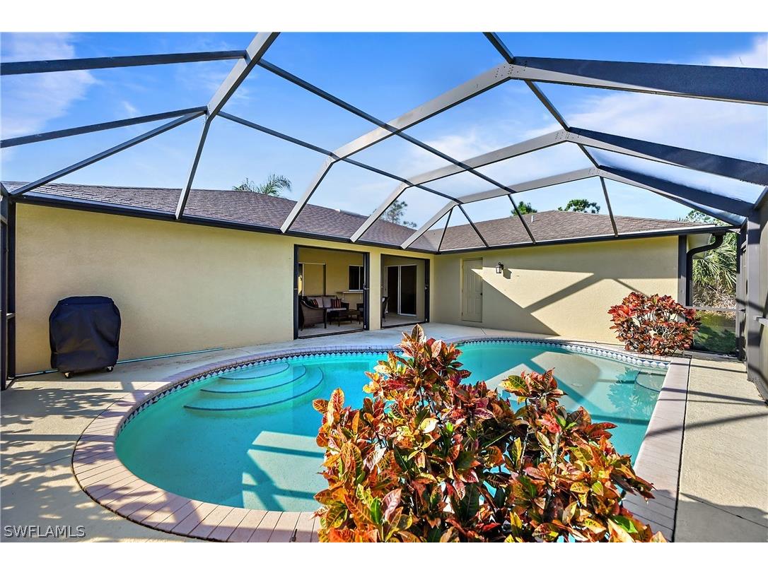2311 10th Avenue SE Naples FL 34117 222090389 image1