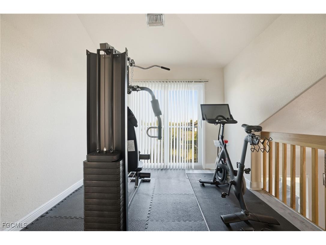 2311 SW 4th Court Cape Coral FL 33991 2025022504 image18