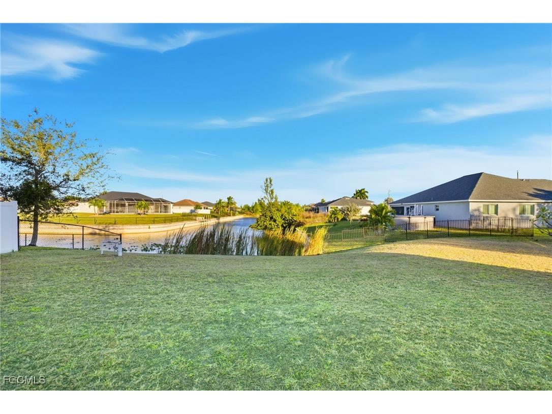2311 SW 4th Court Cape Coral FL 33991 2025022504 image2