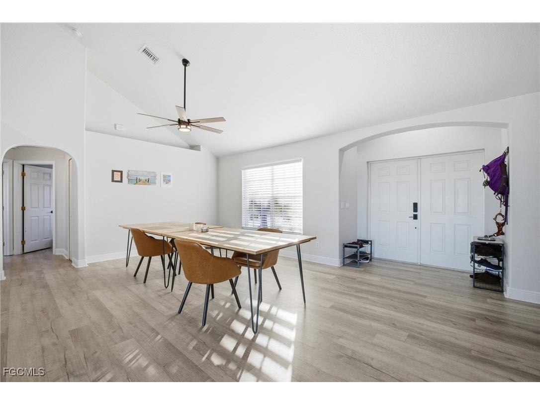 2311 SW 4th Court Cape Coral FL 33991 2025022504 image4