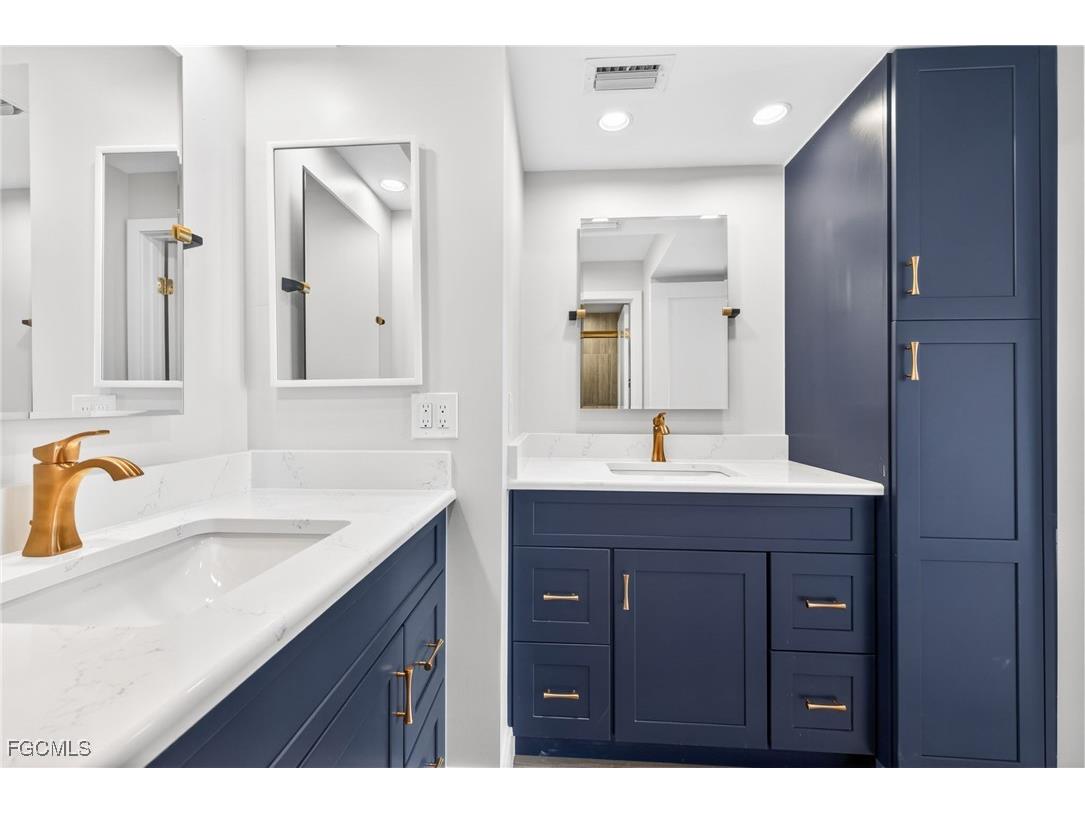 2311 W Gulf Drive #13 Sanibel FL 33957 2025025322 image20