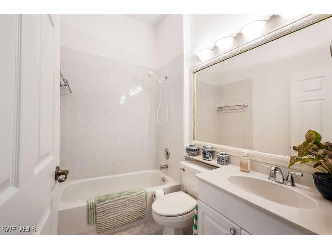 23110 Oakglen Lane Estero FL 34135 225061456 image21