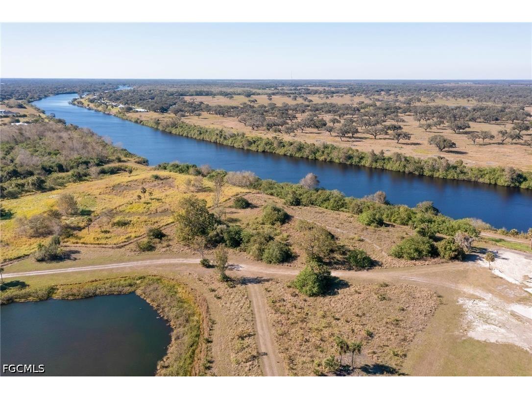 2312 E Sr-80 Labelle FL 33935 2026022474 image10