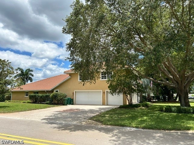 2312 Kings Lake Boulevard Naples FL 34112 226021590 image2