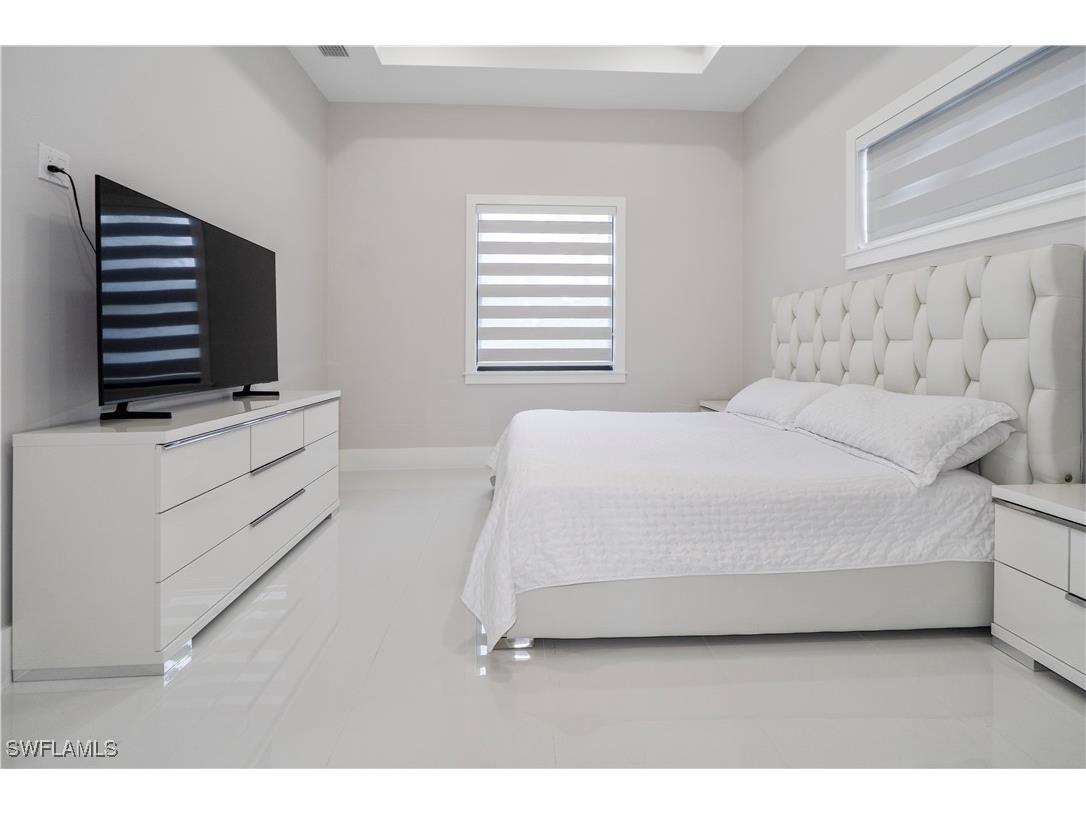 2313 6th Avenue SE Naples FL 34117 226002386 image13