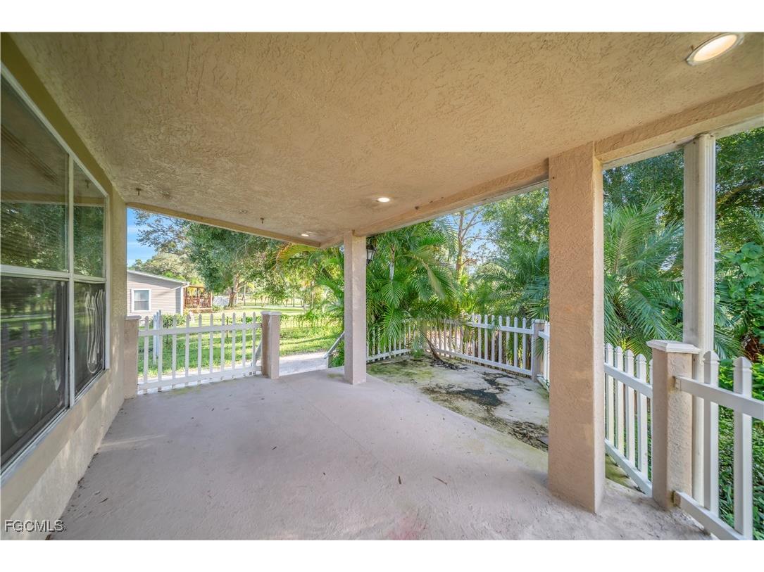 2313 Hamilton Avenue Alva FL 33920 2025013724 image11