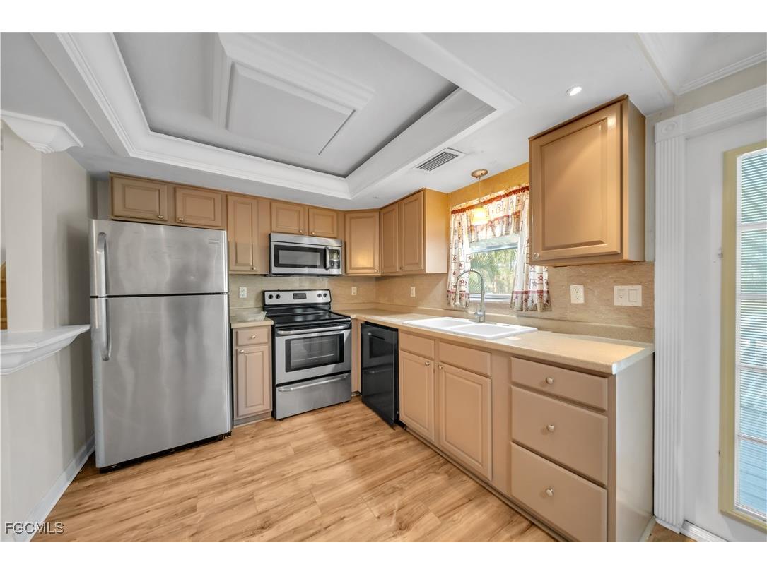 2313 Hamilton Avenue Alva FL 33920 2025013724 image14