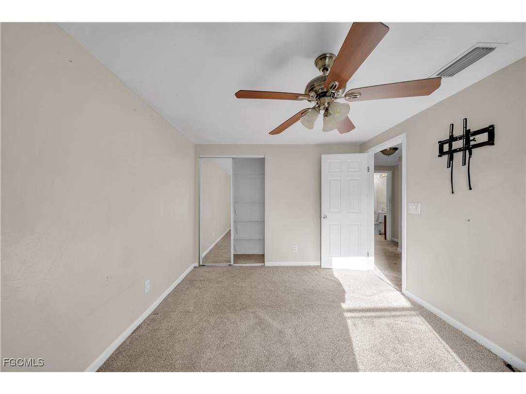 2313 Hamilton Avenue Alva FL 33920 2025013724 image26