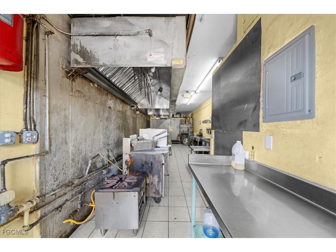 2313 NW 27 Avenue Miami 33142 2025013268 image13