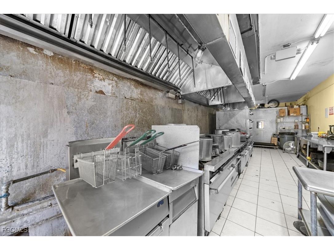 2313 NW 27 Avenue Miami 33142 2025013268 image14