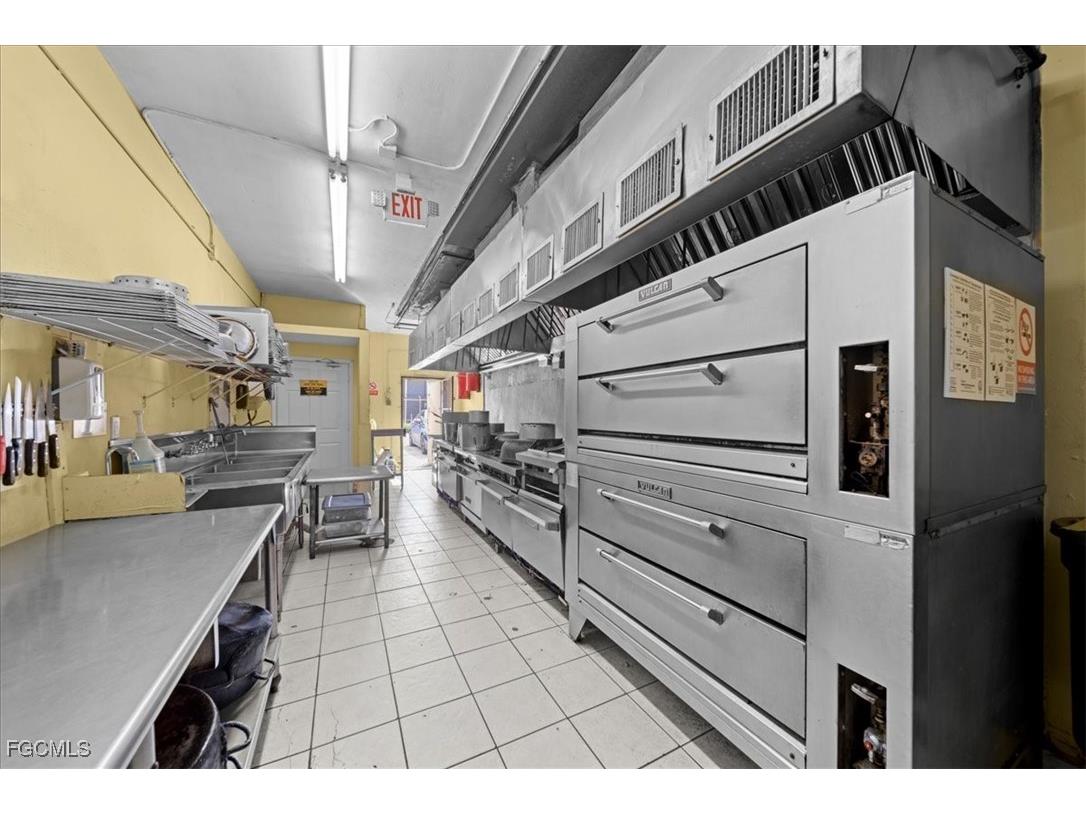 2313 NW 27 Avenue Miami 33142 2025013268 image2