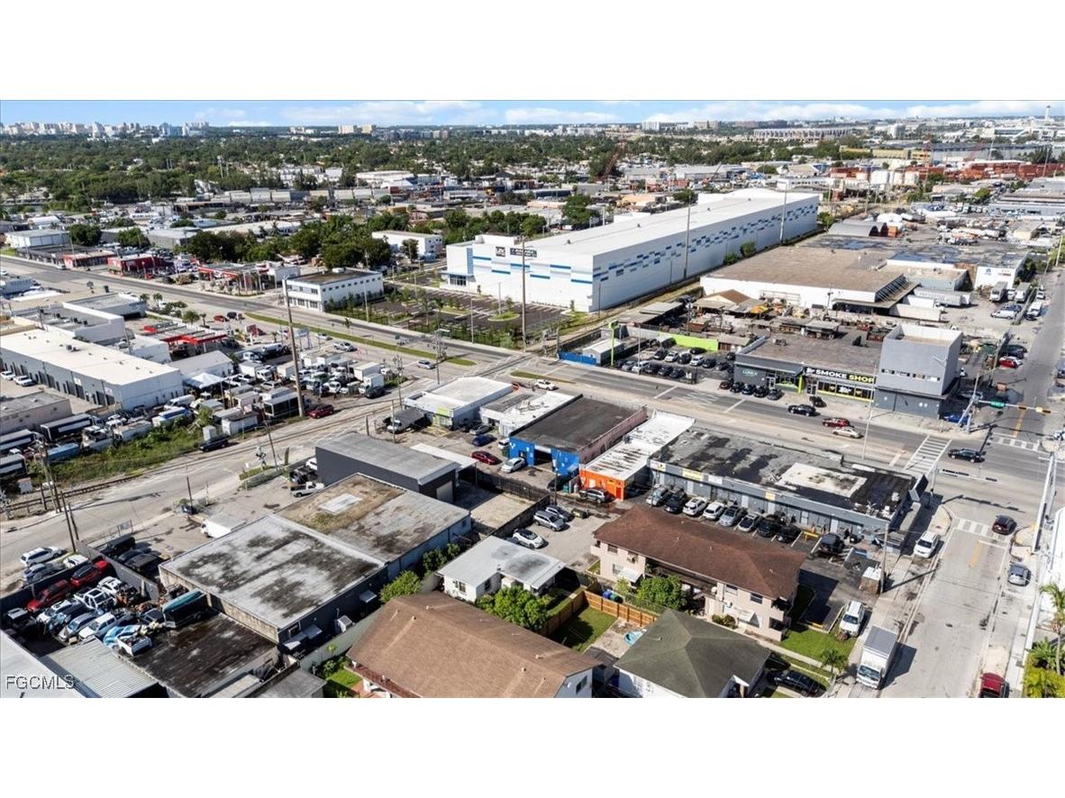2313 NW 27 Avenue Miami 33142 2025013268 image24