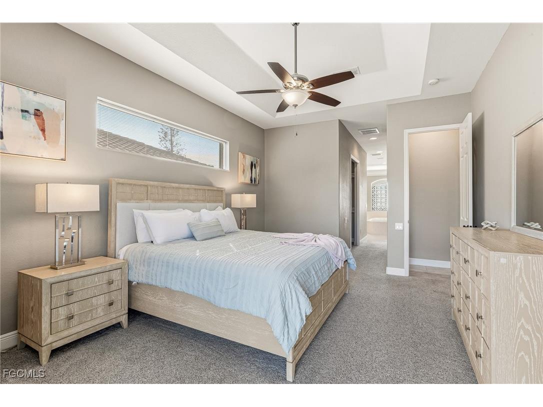 2313 SE 19th Place Cape Coral FL 33990 2026005172 image17