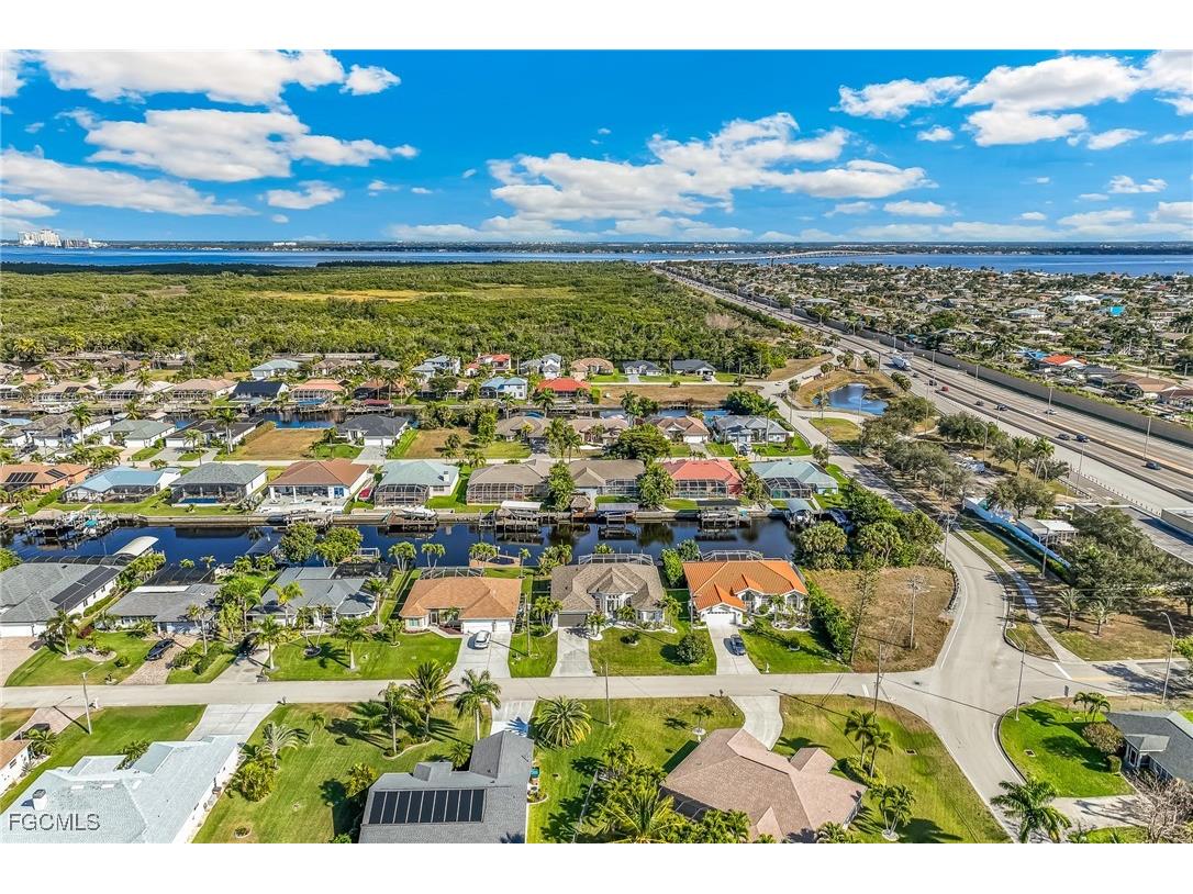2313 SE 19th Place Cape Coral FL 33990 2026005172 image33