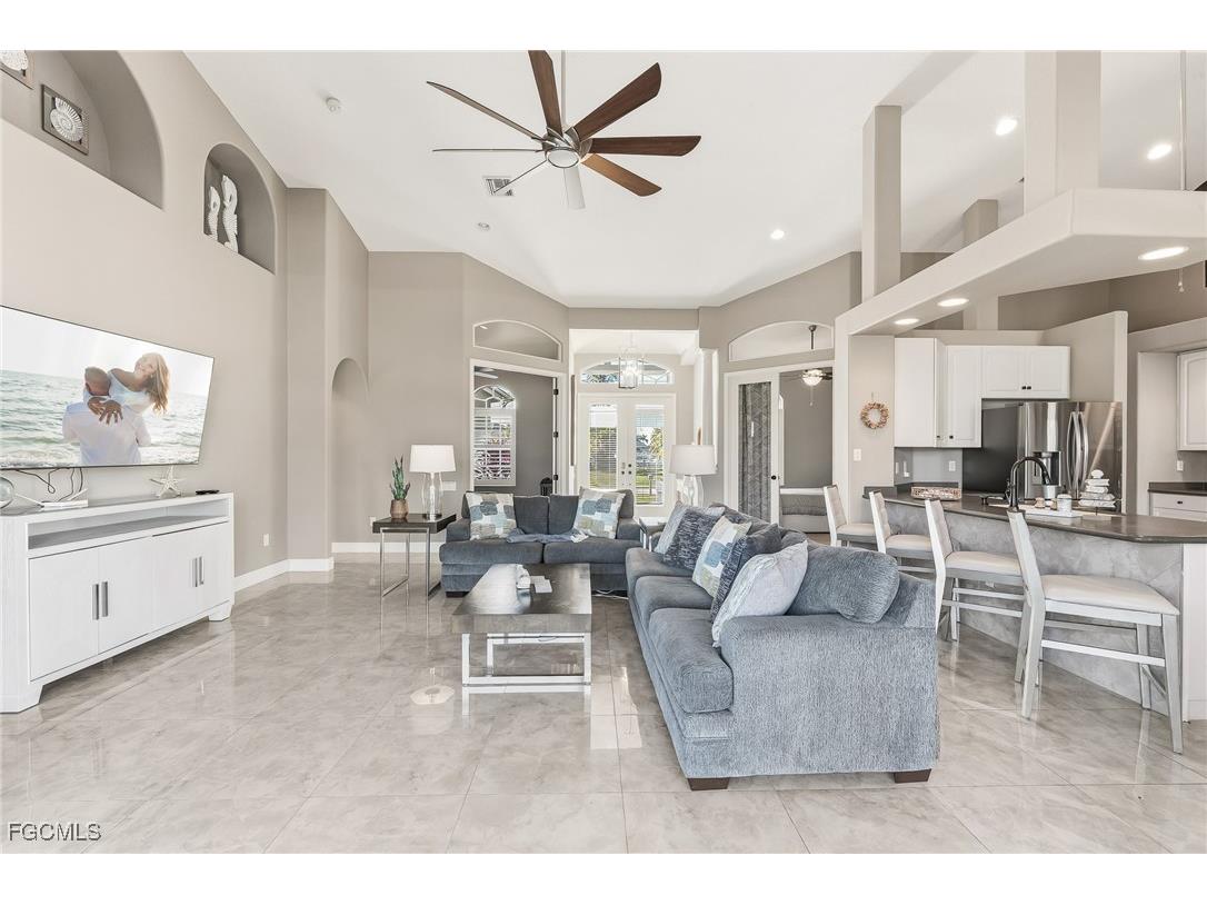 2313 SE 19th Place Cape Coral FL 33990 2026005172 image9