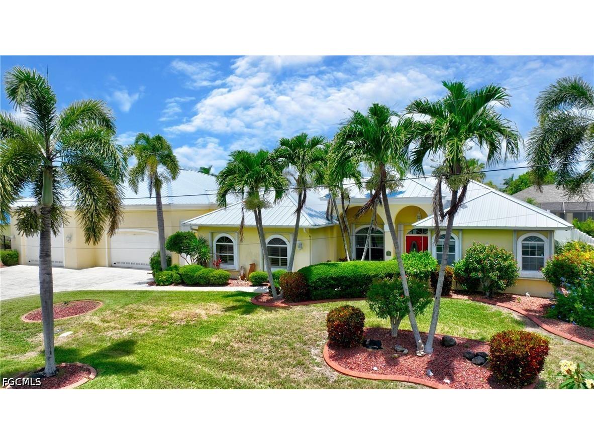 2313 SW 53rd Terrace Cape Coral FL 33914 2026023056 image1