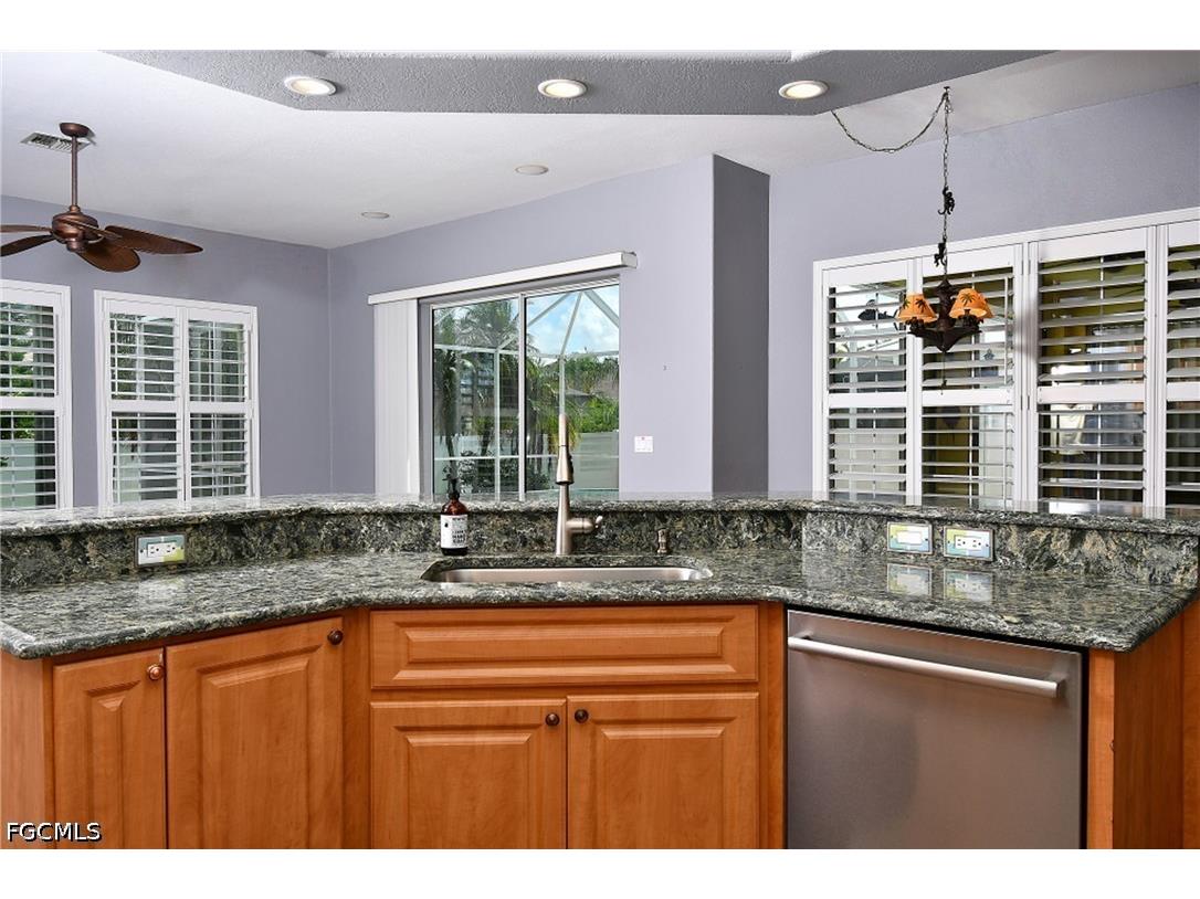 2313 SW 53rd Terrace Cape Coral FL 33914 2026023056 image19