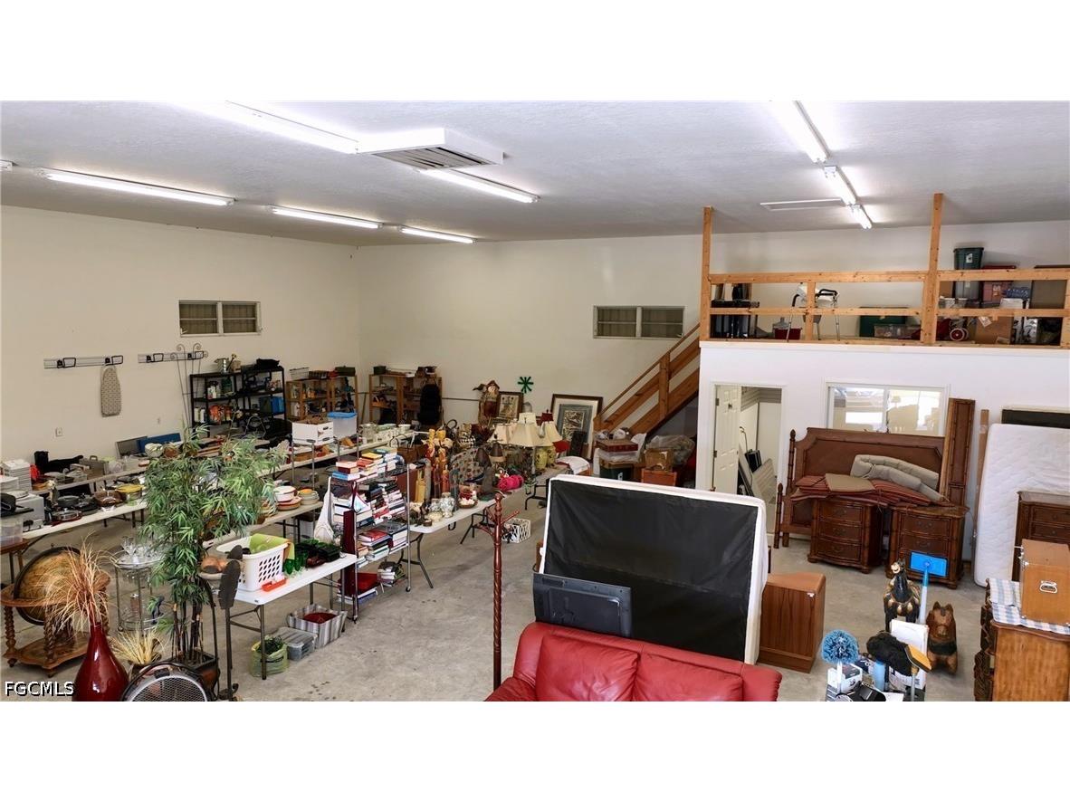 2313 SW 53rd Terrace Cape Coral FL 33914 2026023056 image33