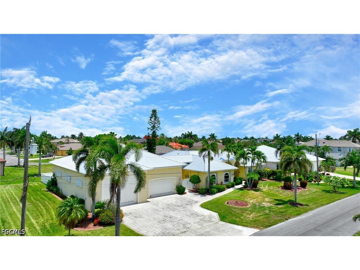 2313 SW 53rd Terrace Cape Coral FL 33914 2026023056 image42