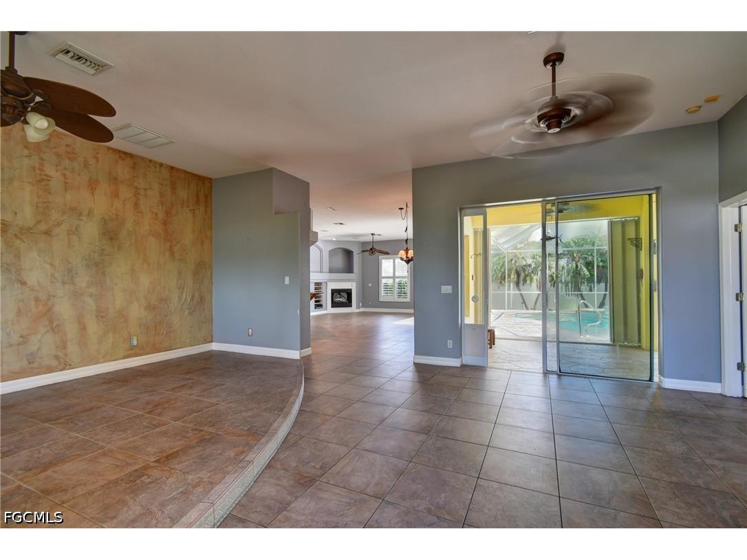 2313 SW 53rd Terrace Cape Coral FL 33914 2026023056 image8