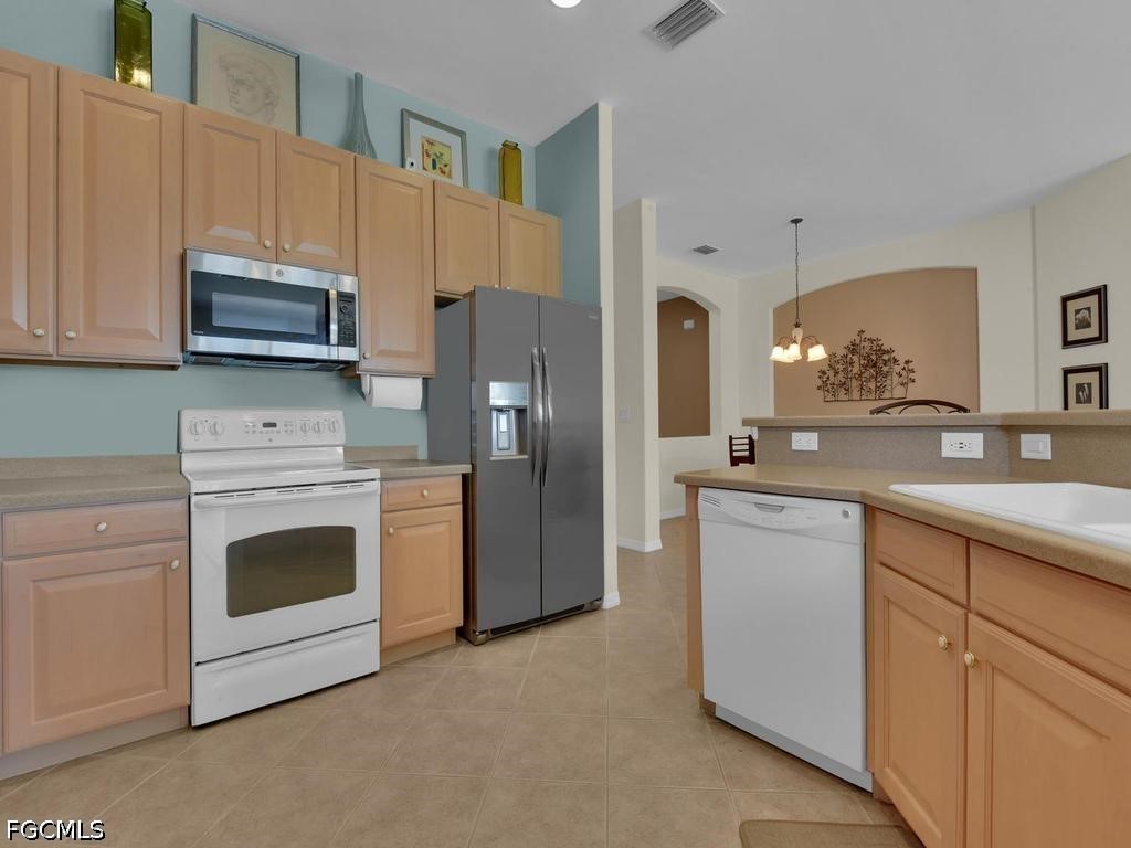 2314 Bainmar Drive Lehigh Acres FL 33973 2026021079 image10