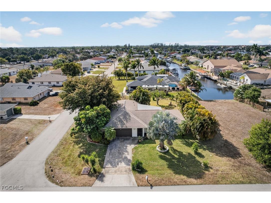 2314 SE 13th Street Cape Coral FL 33990 2026008485 image1