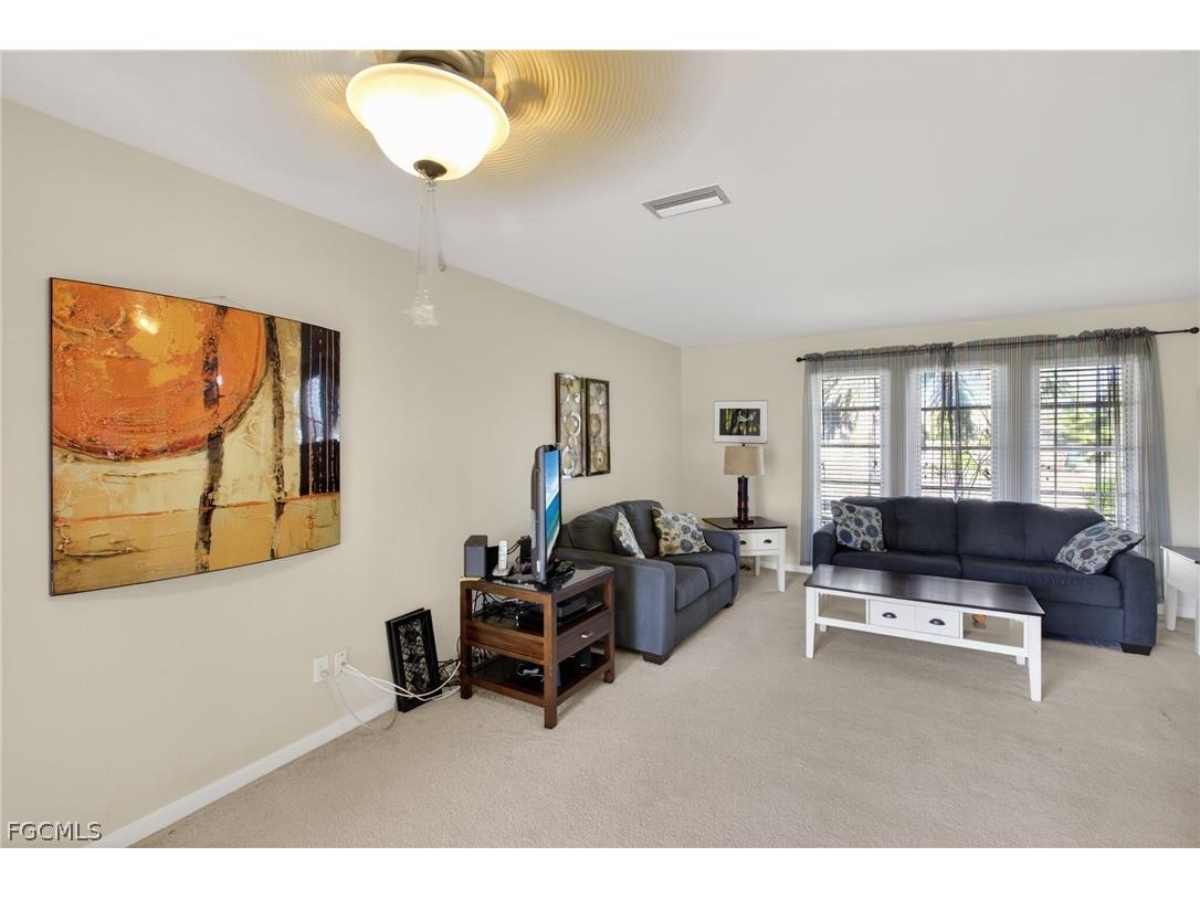 2314 SE 13th Street Cape Coral FL 33990 2026008485 image10