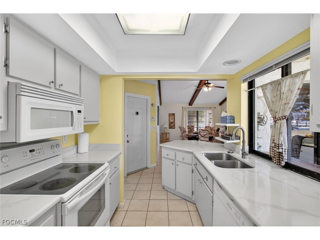 2314 SE 13th Street Cape Coral FL 33990 2026008485 image13