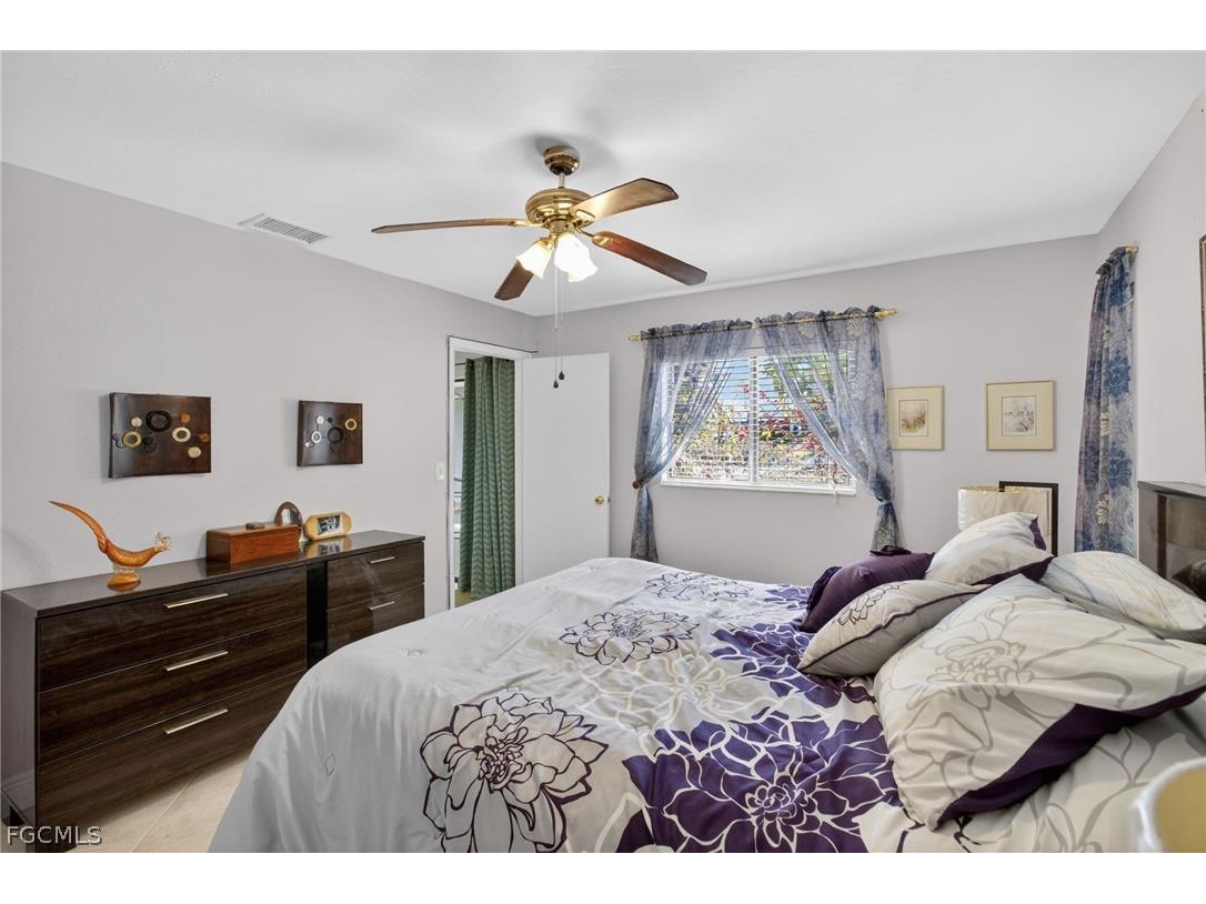 2314 SE 13th Street Cape Coral FL 33990 2026008485 image17
