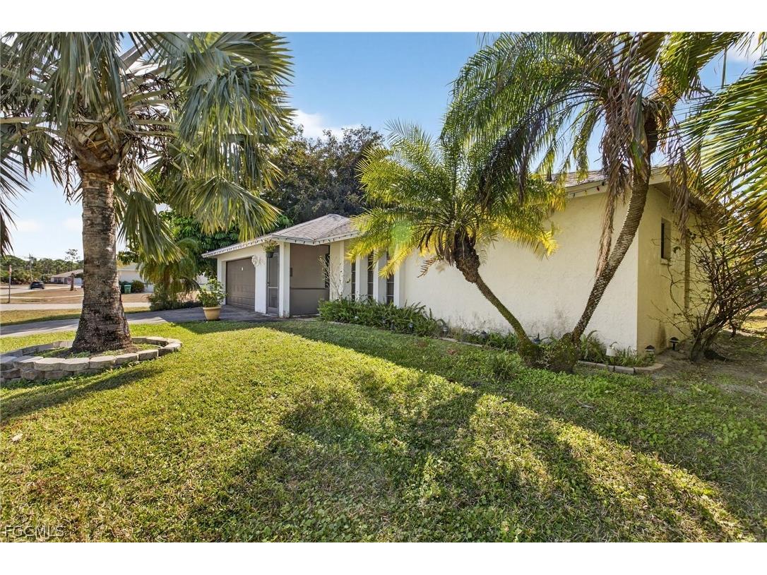 2314 SE 13th Street Cape Coral FL 33990 2026008485 image3